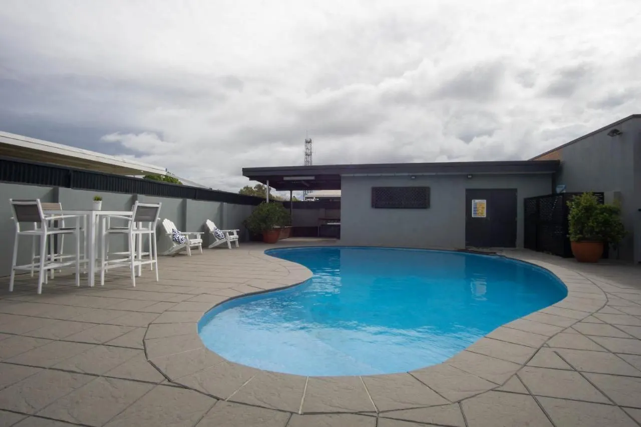 Acacia Motor Inn Bundaberg 3*,